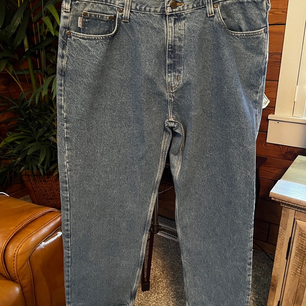 Carhartt Men's 42/30 Blue Denim Jeans with Brown Leather Logo Patch